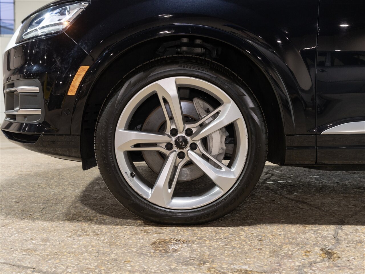 2019 Audi Q7 quattro Prestige 55 TFSI   - Photo 10 - Peoria, IL 61615