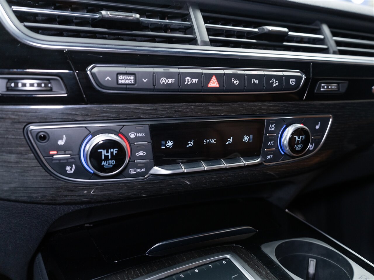 2019 Audi Q7 quattro Prestige 55 TFSI   - Photo 27 - Peoria, IL 61615