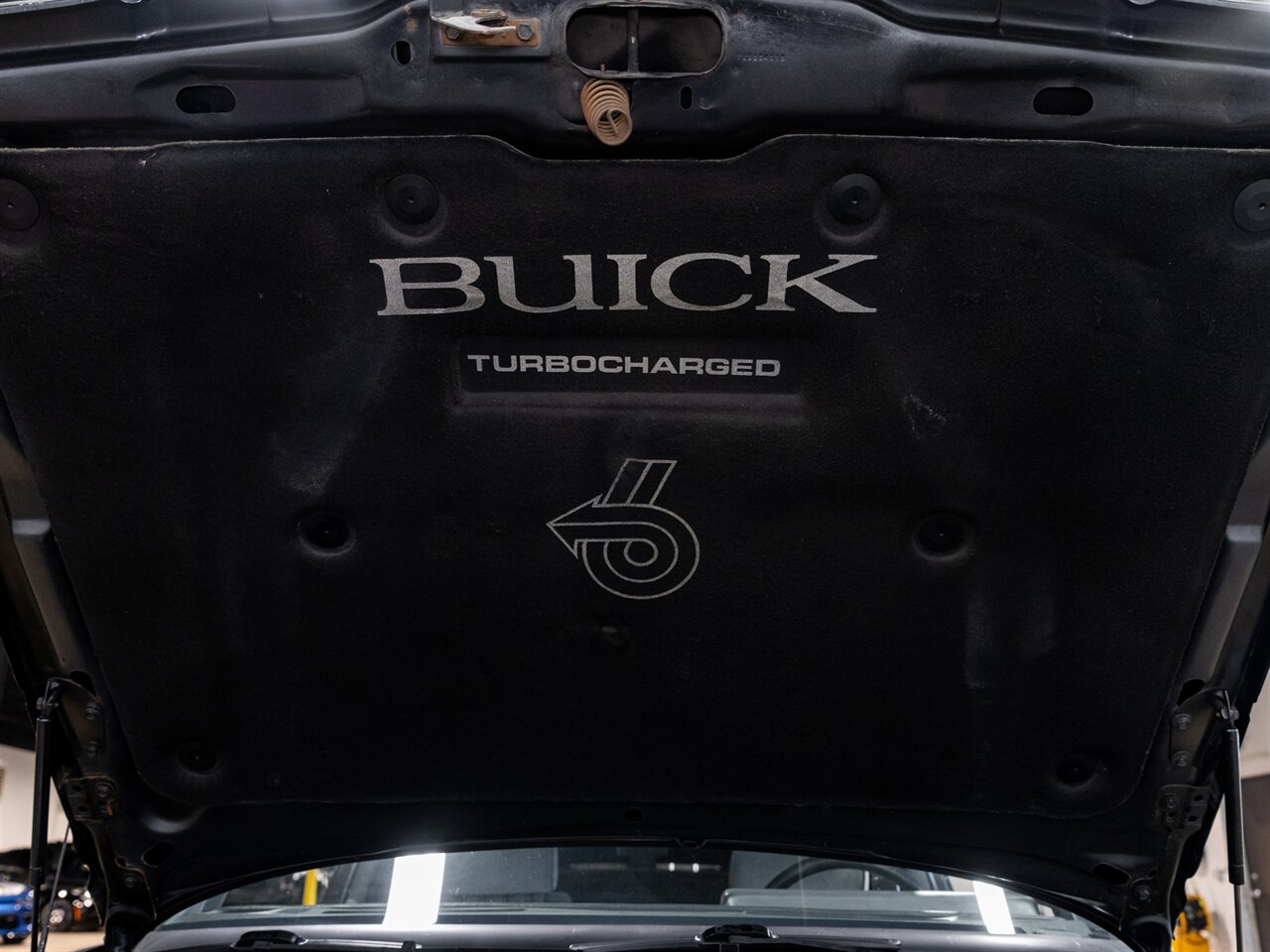 1987 Buick Regal TURBO T   - Photo 16 - Peoria, IL 61615