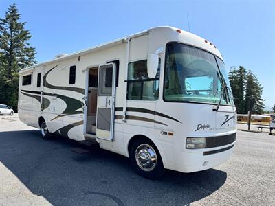 2002 National Dolphin 6355   - Photo 1 - Brookings, OR 97415
