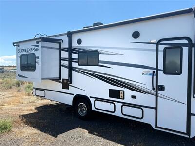 2023 Forest River 2550 DS  SUNSEEKER - Photo 11 - Redmond, OR 97756