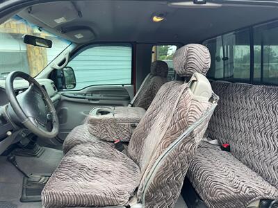 2001 Ford F-250 Super Duty XLT   - Photo 4 - Brookings, OR 97415