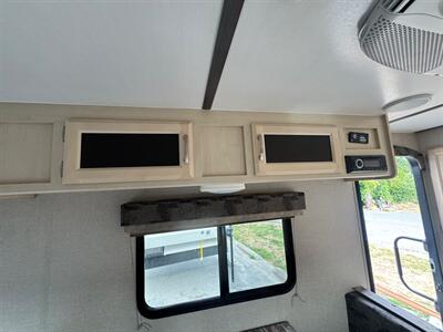 2019 WINNEBAGO DROP 170 S   - Photo 6 - Brookings, OR 97415