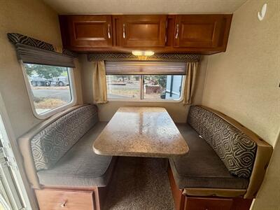 2019 Northwood Arctic Fox 865  865 - Photo 6 - Redmond, OR 97756