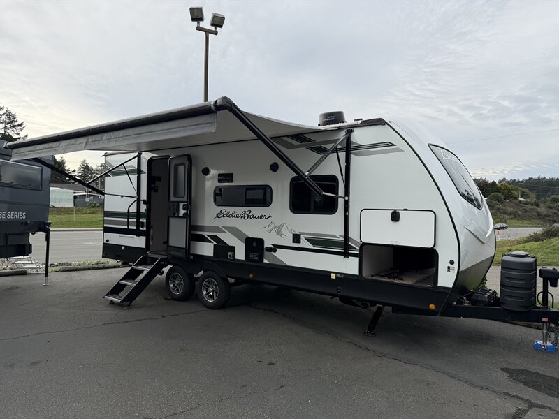 2024 Keystone Eddie Bauer TT  23RB - Photo 1 - Brookings, OR 97415