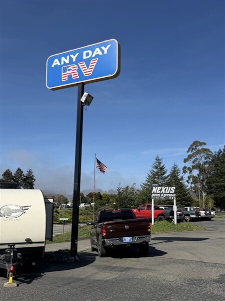 2014 RAM 1500 Lone Star  CREW CAB