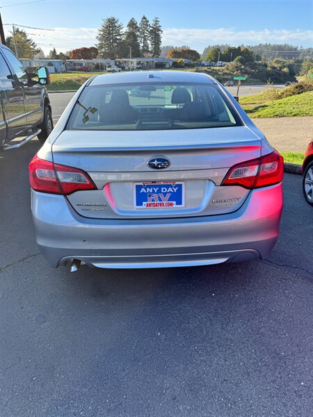 2015 Subaru Legacy 2.5i Premium  