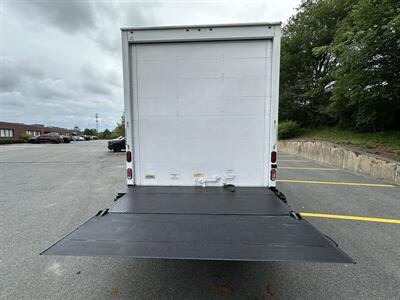 2019 Chevrolet W4500   - Photo 13 - South Weymouth, MA 02190