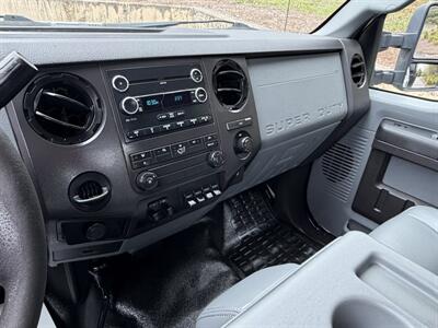 2011 Ford F-350 4x4 Dump Truck XL   - Photo 19 - South Weymouth, MA 02190