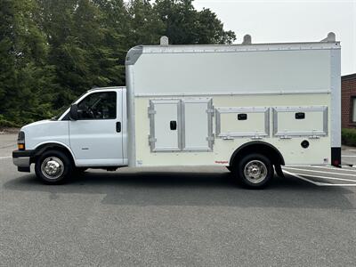 2022 Chevrolet Express 3500   - Photo 34 - South Weymouth, MA 02190