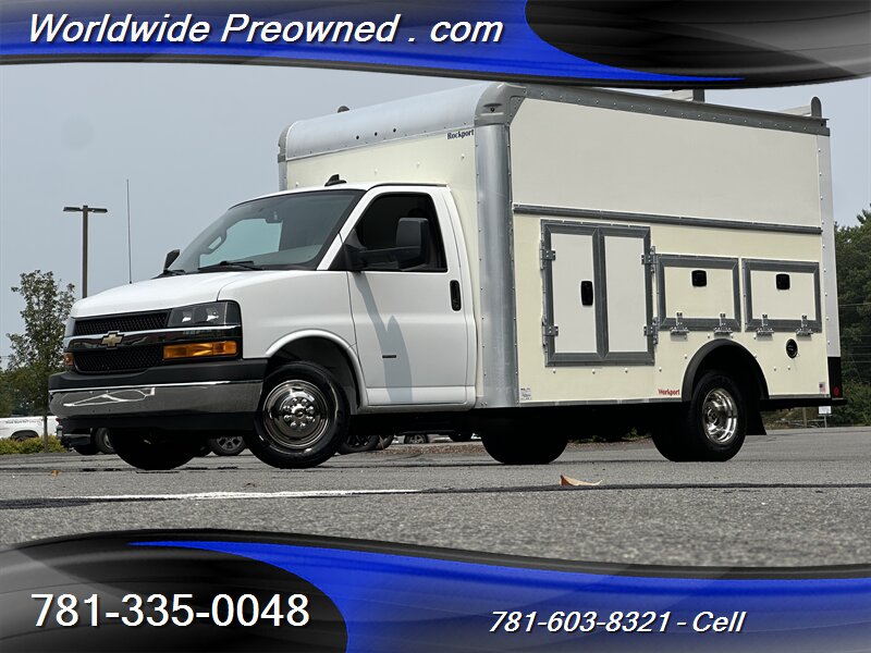 2022 Chevrolet Express 3500  
