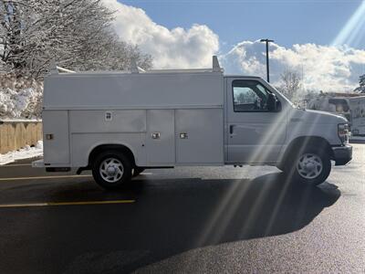 2014 Ford E-350 SD   - Photo 23 - South Weymouth, MA 02190