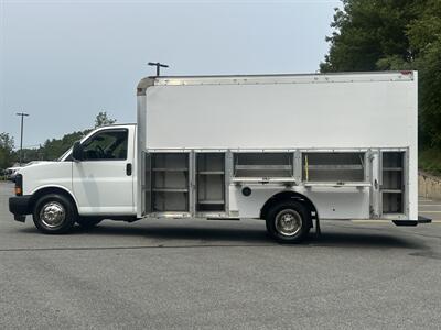 2017 GMC Savana 3500   - Photo 11 - South Weymouth, MA 02190