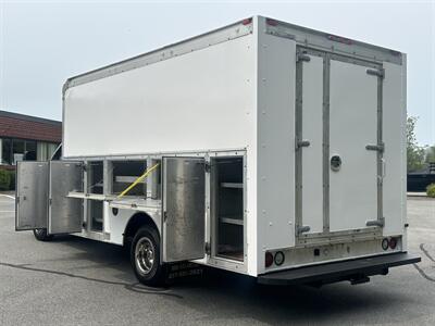 2017 GMC Savana 3500   - Photo 21 - South Weymouth, MA 02190