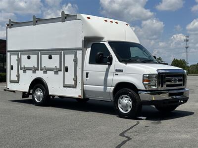 2012 Ford E-350 SD   - Photo 8 - South Weymouth, MA 02190