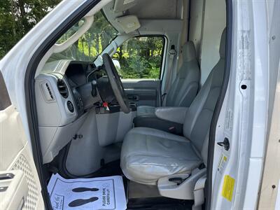 2012 Ford E-350 SD   - Photo 14 - South Weymouth, MA 02190
