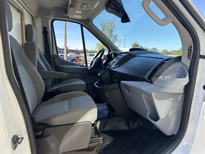 2017 Ford Transit 350 HD - Photo 12 - South Weymouth, MA 02190