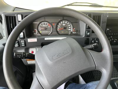 2018 Chevrolet W4500 Crew   - Photo 25 - South Weymouth, MA 02190