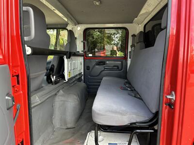 2018 Chevrolet W4500 Crew   - Photo 22 - South Weymouth, MA 02190