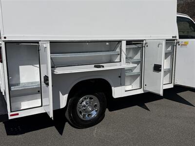 2018 Chevrolet Express 3500   - Photo 12 - South Weymouth, MA 02190