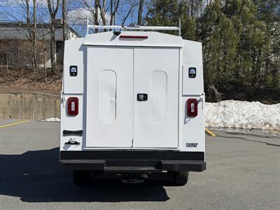 2018 Chevrolet Express 3500   - Photo 5 - South Weymouth, MA 02190