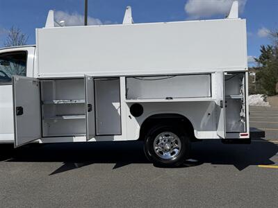 2018 Chevrolet Express 3500   - Photo 24 - South Weymouth, MA 02190