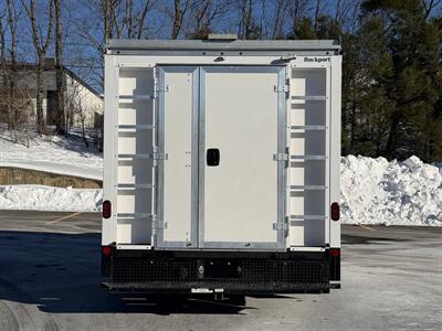 2024 Ford E-450 SD   - Photo 5 - South Weymouth, MA 02190