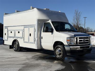 2024 Ford E-450 SD   - Photo 8 - South Weymouth, MA 02190