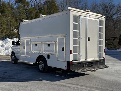 2024 Ford E-450 SD   - Photo 27 - South Weymouth, MA 02190