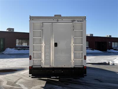 2024 Ford E-450 SD   - Photo 32 - South Weymouth, MA 02190