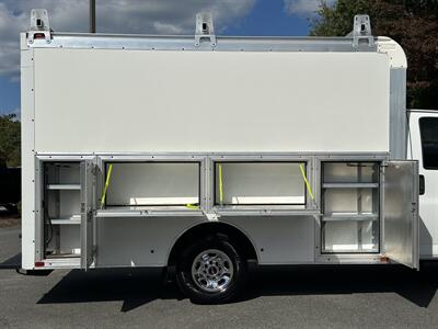 2020 GMC Savana 3500   - Photo 14 - South Weymouth, MA 02190