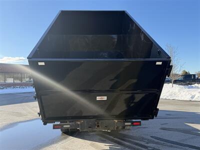 2022 Isuzu NQR   - Photo 9 - South Weymouth, MA 02190