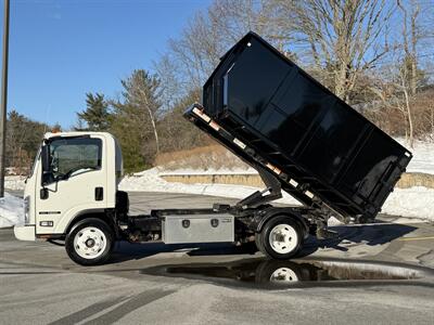 2022 Isuzu NQR   - Photo 7 - South Weymouth, MA 02190