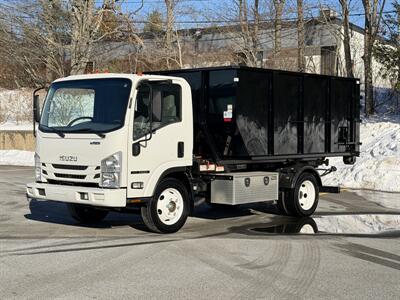 2022 Isuzu NQR   - Photo 2 - South Weymouth, MA 02190