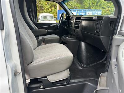 2010 Chevrolet Express 3500   - Photo 15 - South Weymouth, MA 02190