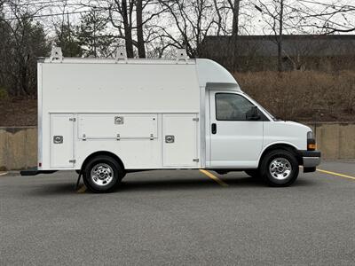 2021 GMC Savana 3500   - Photo 7 - South Weymouth, MA 02190