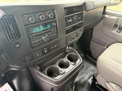 2021 GMC Savana 3500   - Photo 15 - South Weymouth, MA 02190