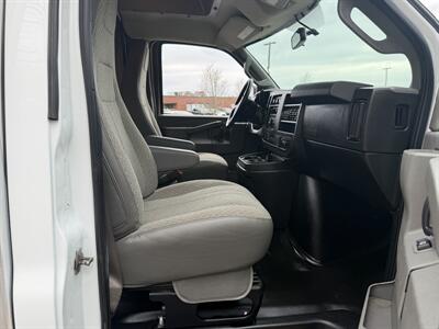 2021 GMC Savana 3500   - Photo 13 - South Weymouth, MA 02190