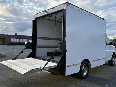 2009 Chevrolet Express 3500 10' BOX  Liftgate - Photo 14 - South Weymouth, MA 02190