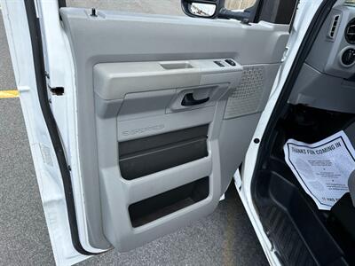 2012 Ford E-Series Van 12' UTILITY   - Photo 23 - South Weymouth, MA 02190