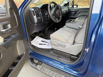 2017 Chevrolet Silverado 3500 Work Truck - Photo 17 - South Weymouth, MA 02190