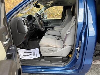 2017 Chevrolet Silverado 3500 Work Truck - Photo 15 - South Weymouth, MA 02190