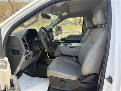 2017 Ford F-550 Super Duty   - Photo 16 - South Weymouth, MA 02190