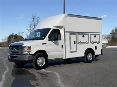2015 Ford E-350 SD   - Photo 2 - South Weymouth, MA 02190