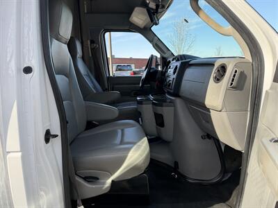 2015 Ford E-350 SD   - Photo 15 - South Weymouth, MA 02190