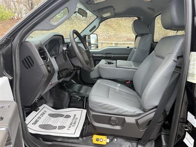 2016 Ford F-350 Super Duty XL   - Photo 16 - South Weymouth, MA 02190