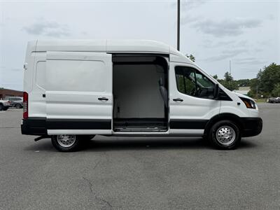2022 Ford Transit AWD Cargo Van 250 High Top   - Photo 11 - South Weymouth, MA 02190