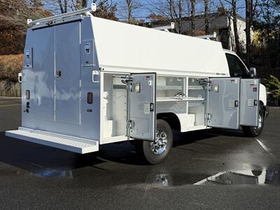2023 Chevrolet Express 3500 - Photo 23 - South Weymouth, MA 02190