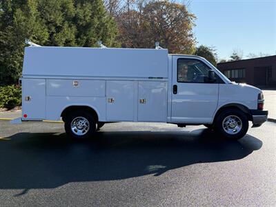 2023 Chevrolet Express 3500 - Photo 30 - South Weymouth, MA 02190