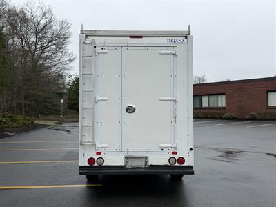 2014 Ford E-350 SD - Photo 5 - South Weymouth, MA 02190